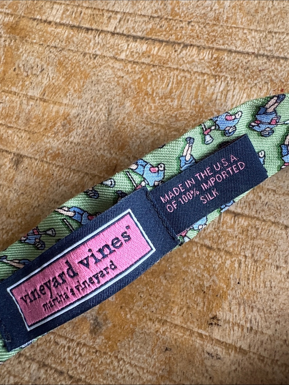 Vineyard Vines Boys Light Lacrosse Bow Tie - Picture 2 of 5